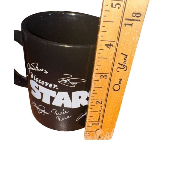 Discover Stars Black Coffee Mug With Signatures & 1999 Smuckers Branding - Picture 5 of 6